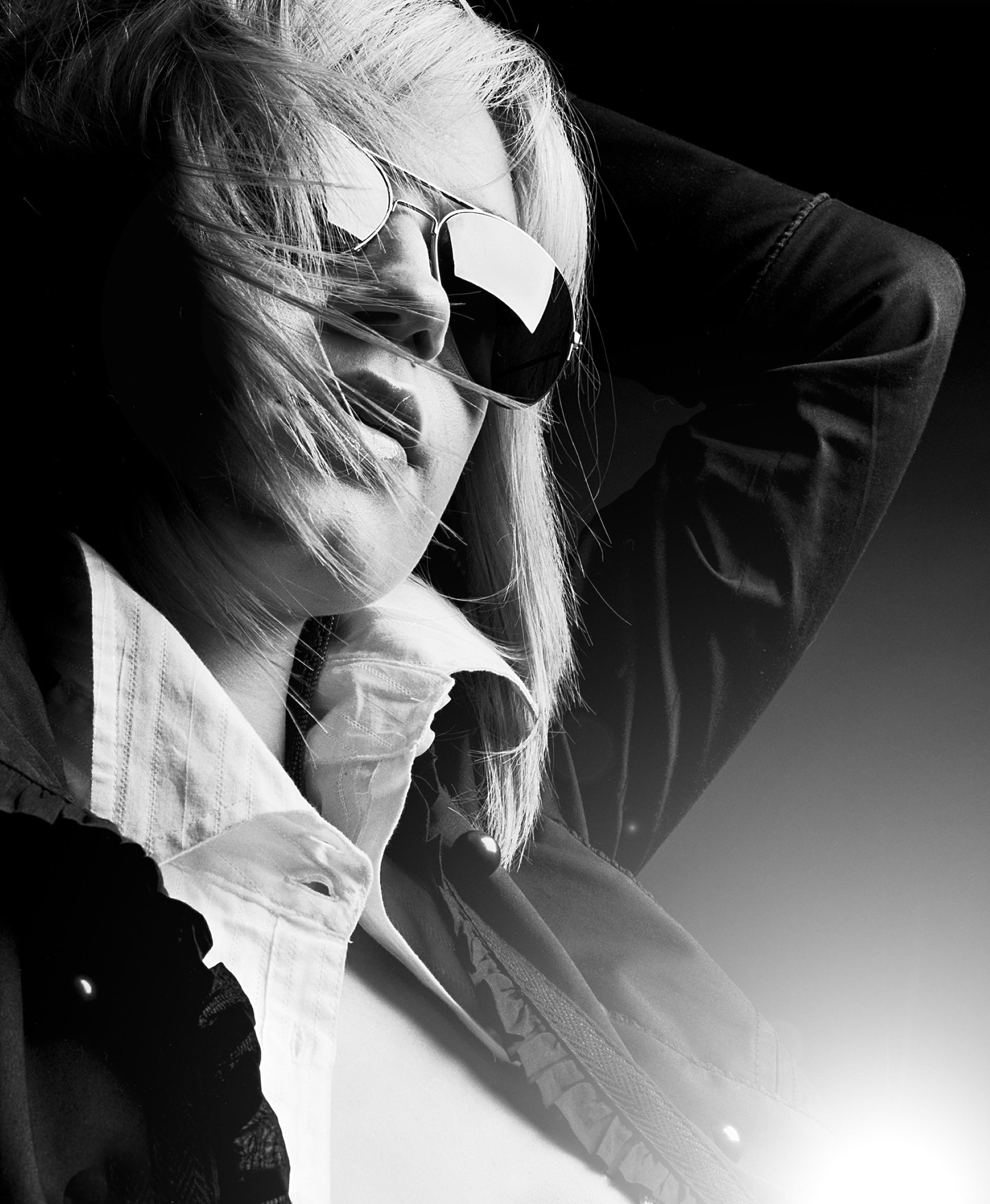 Studio portrait by Patrick Dansey, photographer based in Scotland